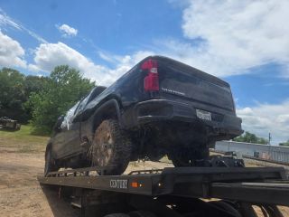 2023 Chevrolet Silverado 2500HD 4WD Crew Cab Standard Bed Custom - Exterior Rear Left Corner Image